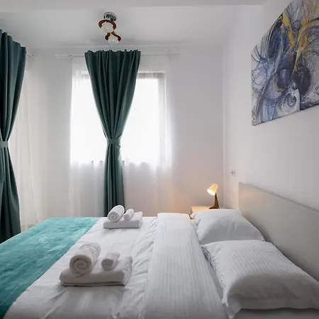 Vitan Oasis - Sun --free Parking--self Check-in-- Апартаменты Бухарест